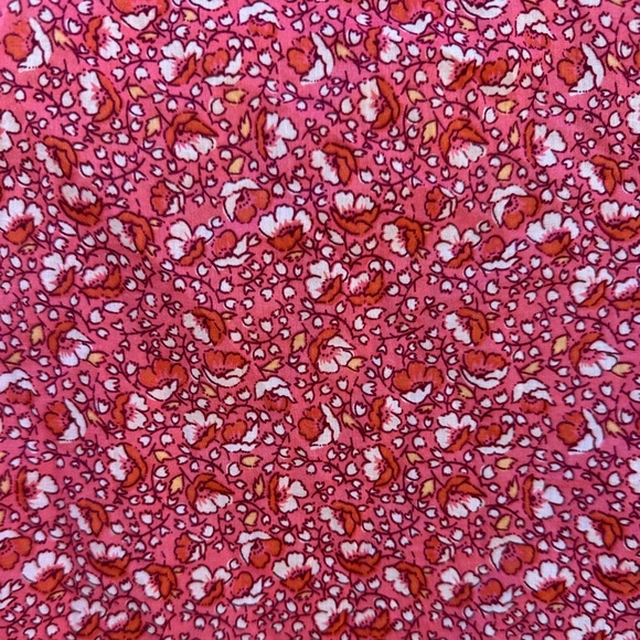 Gap Women’s Red Floral Button-Up Top (Medium) - Picture 5 of 6